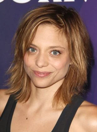 Lizzi Brochere