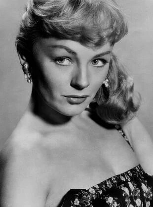Etchika Choureau